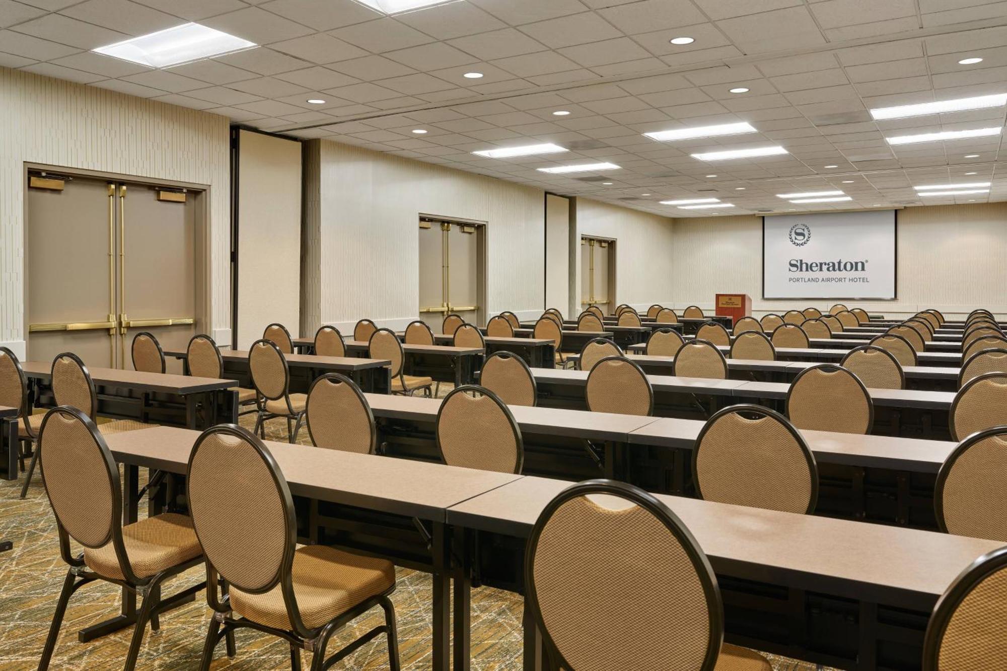 Sheraton Portland Airport Hotel מראה חיצוני תמונה