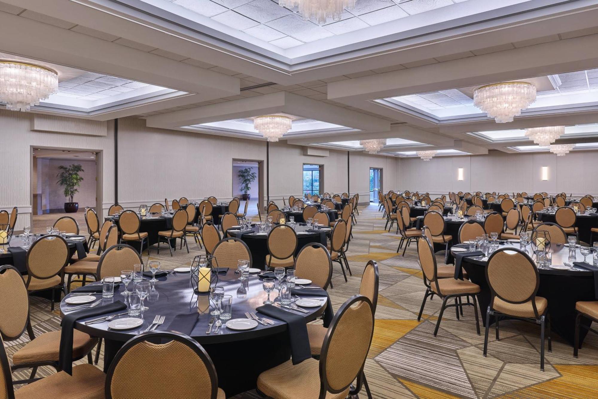 Sheraton Portland Airport Hotel מראה חיצוני תמונה